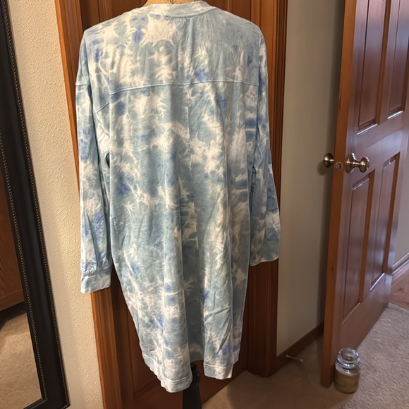 Old navy Tshirt tie dye dress - Picture 6 of 8